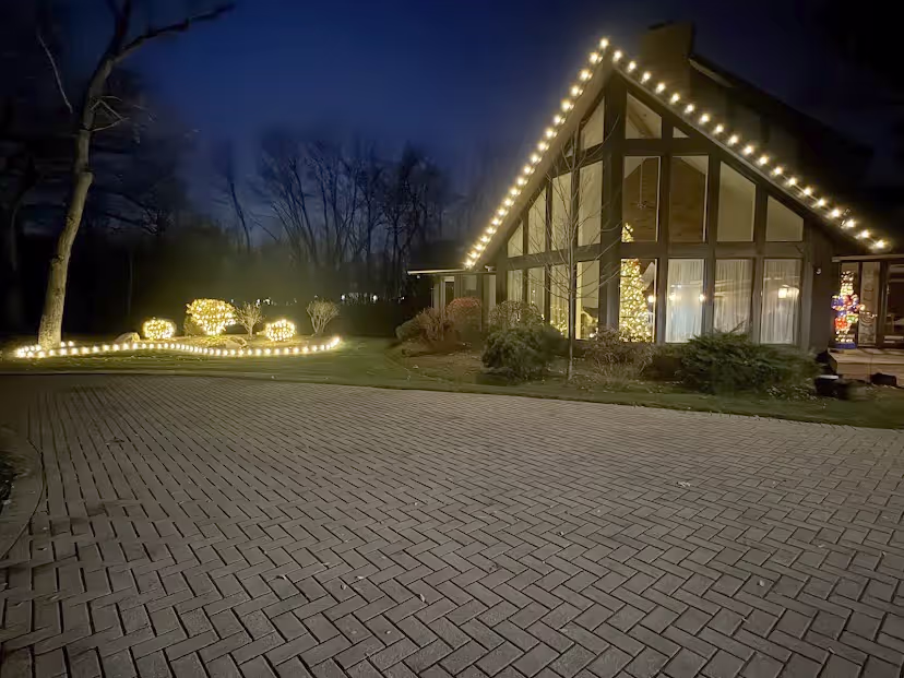 Residential holiday lights installation in New Hampshire
